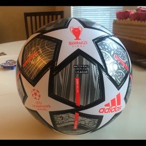 Meet your Posher, Haison